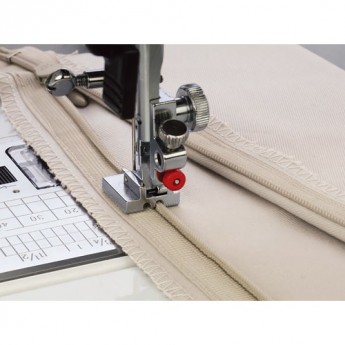 Лапка SINGER для пришивания потайной молнии Лапка SINGER для пришивания потайной молнии